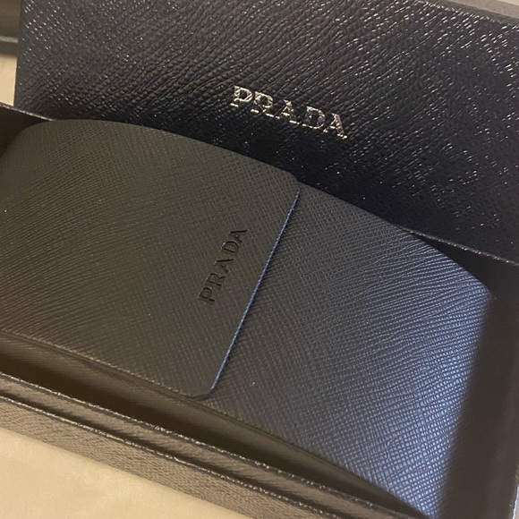 ❌SOLD❌ PRADA sunglasses - NEW - Picture 7 of 7